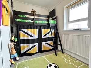 Bedroom 3- click for photo gallery